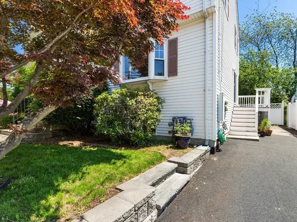 75 Trowbridge St Unit 75, Belmont, MA 02478