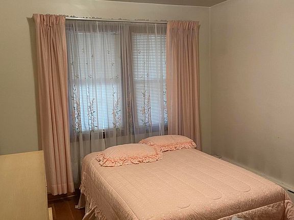 5th image of 5121 Reading Ave