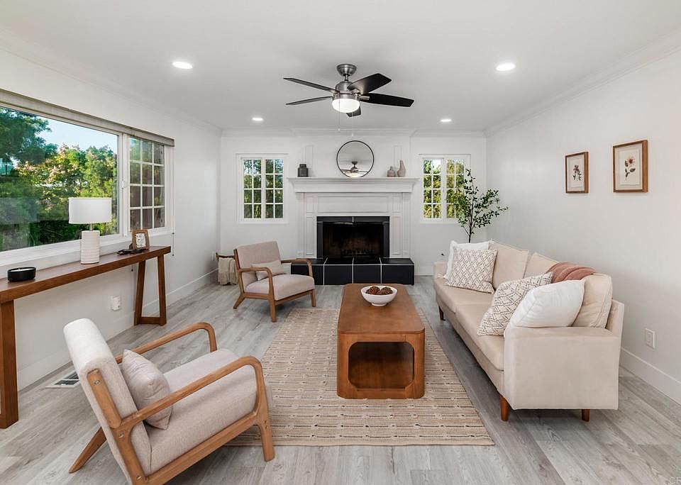 1st image of 2175 Alta Vista Dr