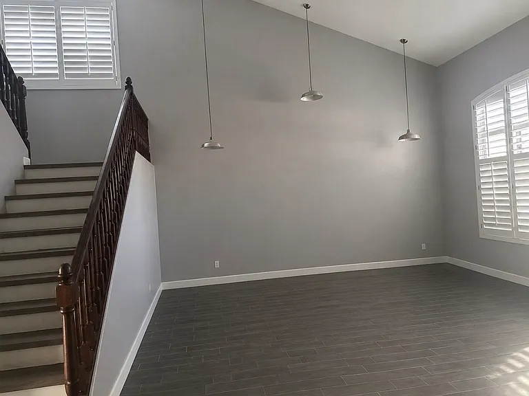 2446 S Sorrelle — Photo 7