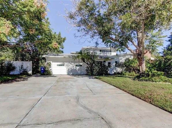 6895 Colony Dr S, Saint Petersburg, FL 33705