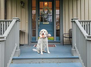 53 Dearborn St, Newport, RI 02840