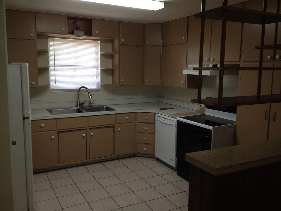 1st image of 103 W Melbourne Ave
