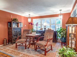 6115 Averill Way APT B, Dallas, TX 75225