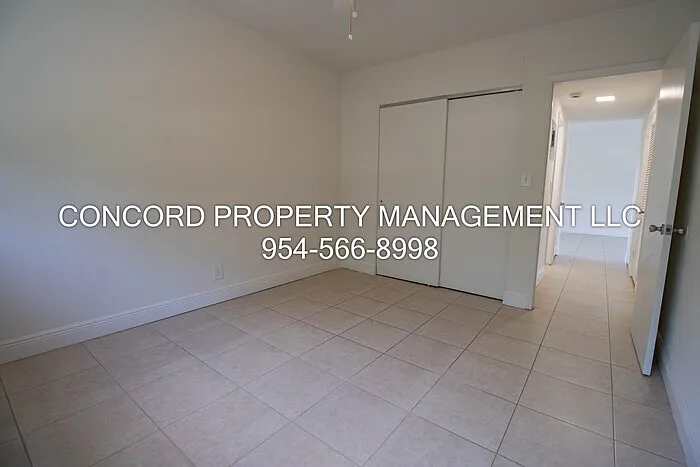 1855 Adams St #29 — Photo 11