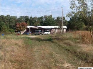 425 Pankey Dr, Albertville, AL 35951