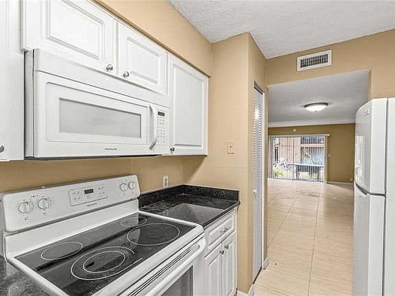 4th image of 7510 Presley Pl #A-98