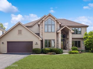 26W007 Marion Ave, Wheaton, IL 60187