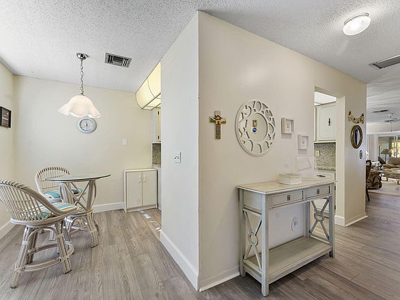 4th image of 1050 Citrus Way APT 202