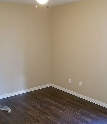 4th image of 8605 SE 17th Ct