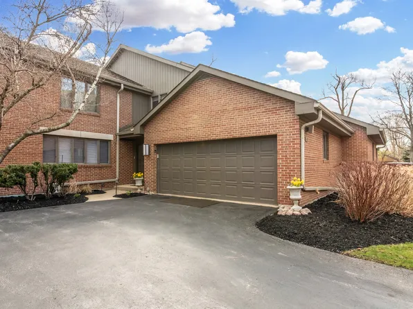 49 Park Ln #49, Park Ridge, IL 60068