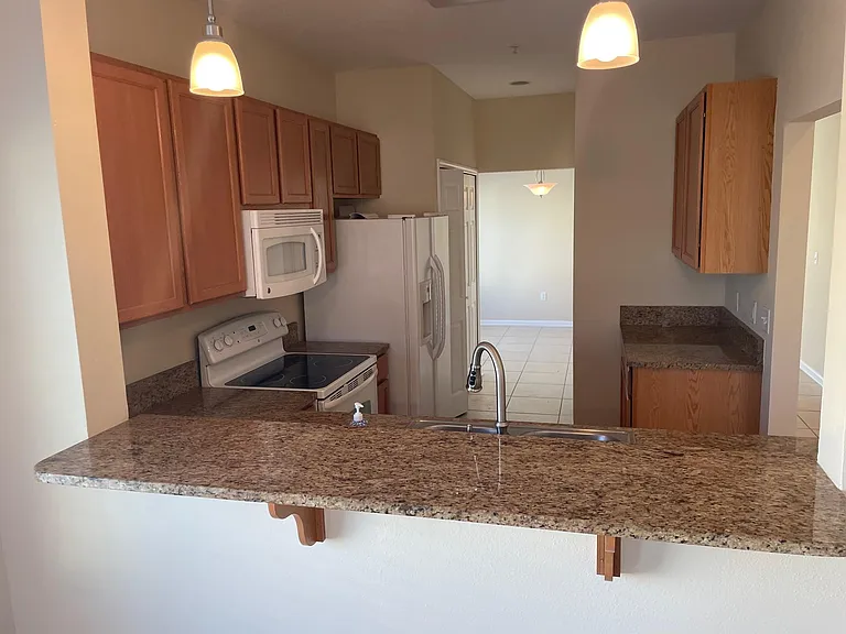 403 Bouchelle Dr #212 — Photo 6
