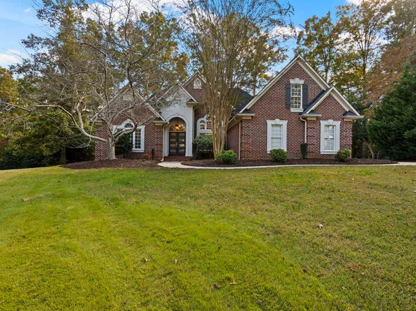 914 Stillwater Ct, Spartanburg, SC 29301