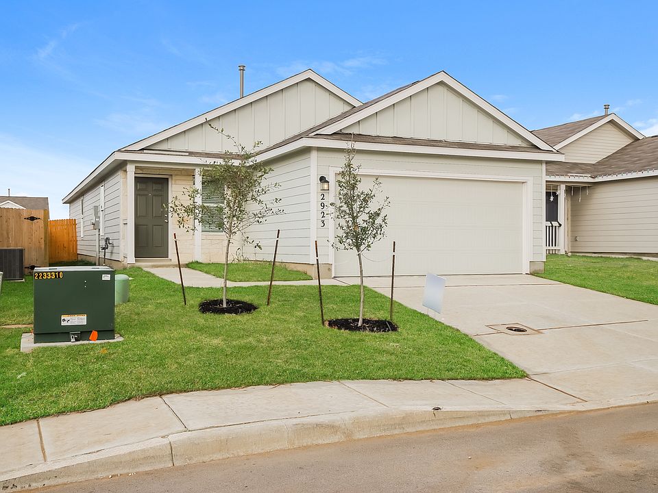 1st image of 2923 Millican Dr