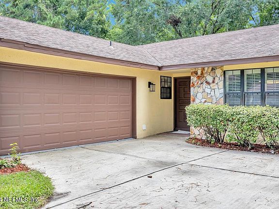 3rd image of 6165 POPE Place