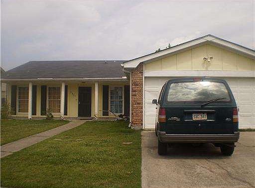 2nd image of 3824 Melissa Dr