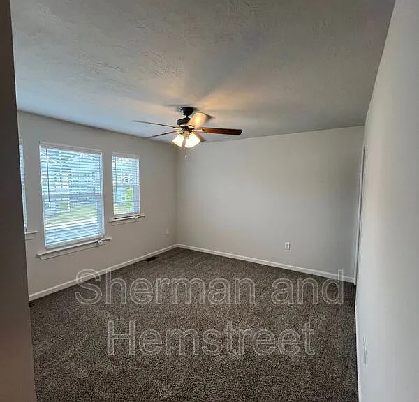 5036 Mimosa Dr #5036 MIMOSA DR — Photo 8