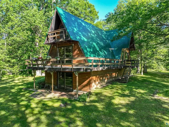 1344 Jay West Rd, Carlton, MN 55718
