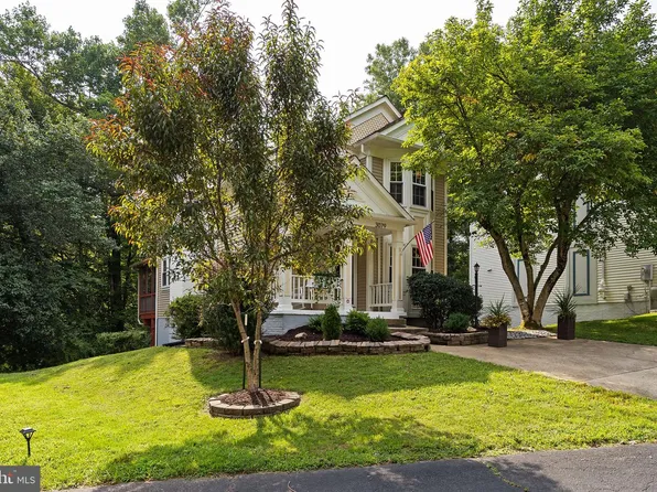3079 Fennegan Ct, Woodbridge, VA 22192