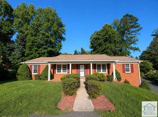 292 Robinhood Rd, Bassett, VA 24055