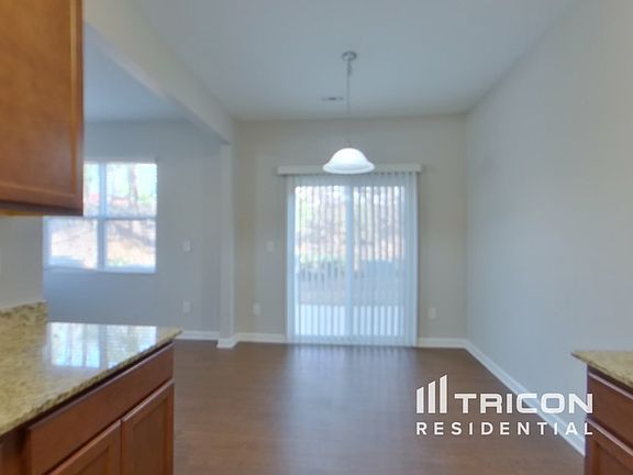 4th image of 2041 Saint Augustine Pl