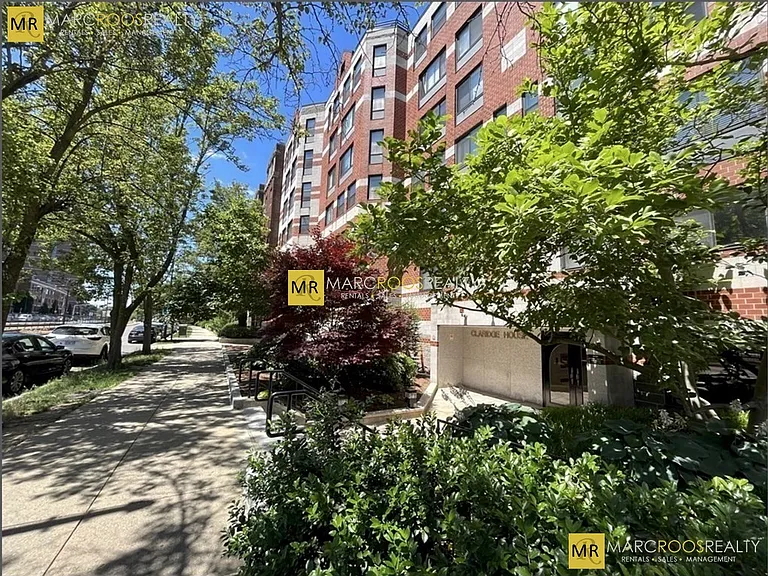 1933 Commonwealth Ave #504 — Photo 7