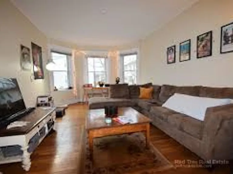 171 Thorndike St #11 — Photo 9
