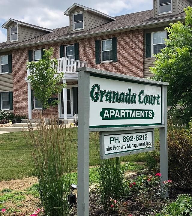 2nd image of 3010 W Granada Ct
