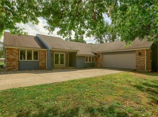 566 Zeigler Rd, Rochester, PA 15074