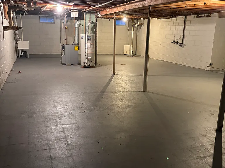 8441 Transit Rd — Photo 15