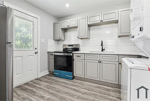 3431 Rosedale St — Photo 10