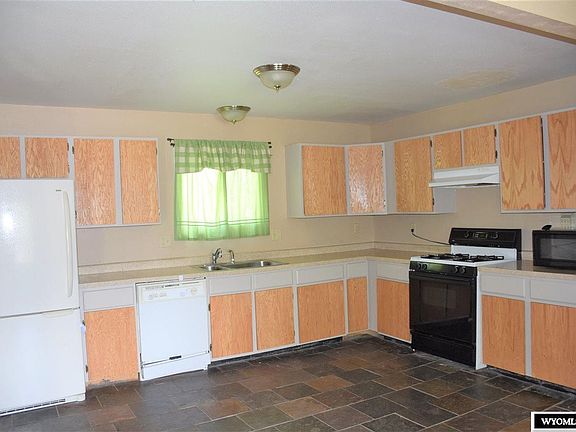 4th image of 509 N 1st St