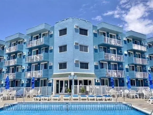 225 E Wildwood Ave #402, Wildwood, NJ 08260