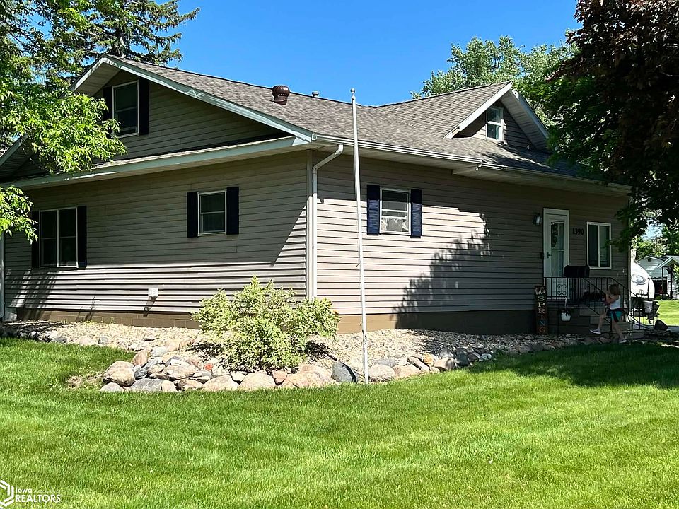 1st image of 1390 State St