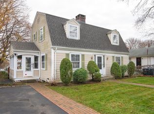 11 Stillwater Ave, Providence, RI 02908