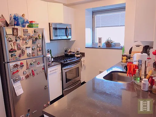 Rented by Halstead Real Estate | media 6