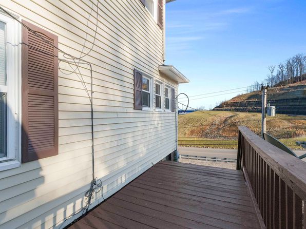 225 Kenwood Blvd, Russell, KY 41169