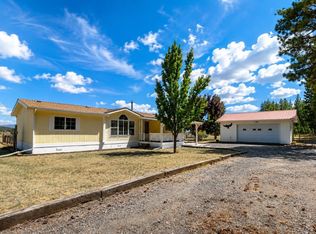 7725 Schoolhouse Rd, Dorris, CA 96023