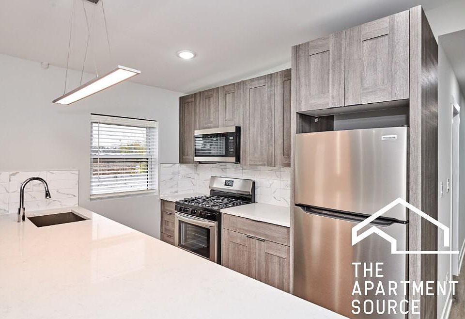1st image of 3527 S Damen Ave #2R