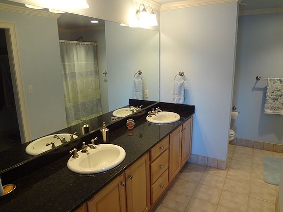 3rd image of 633 Camellia Pointe Blvd #F30