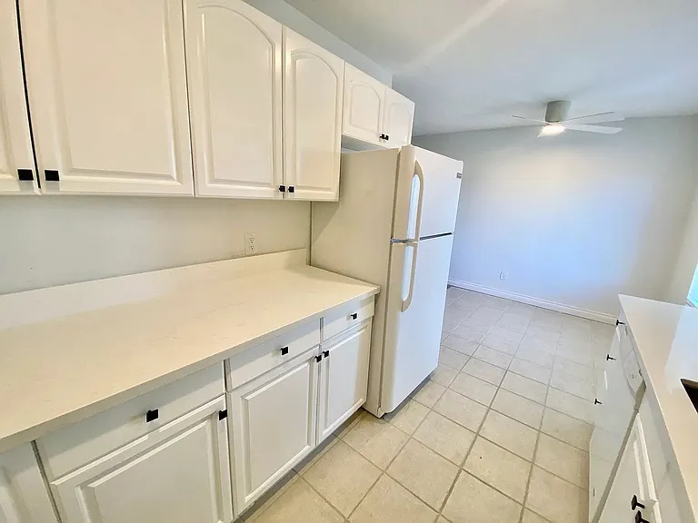 3935 Mississippi St — Photo 11