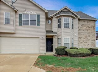 6231 Bishops Pond Ln, Indianapolis, IN 46268