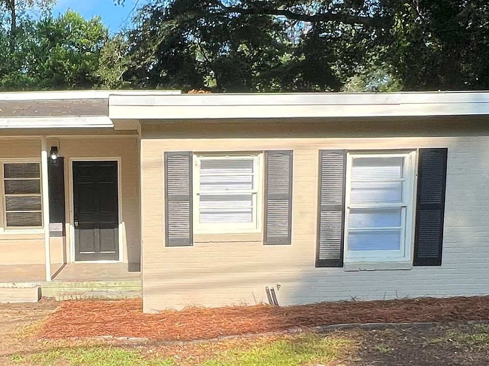 1st image of 905 Wright Dr