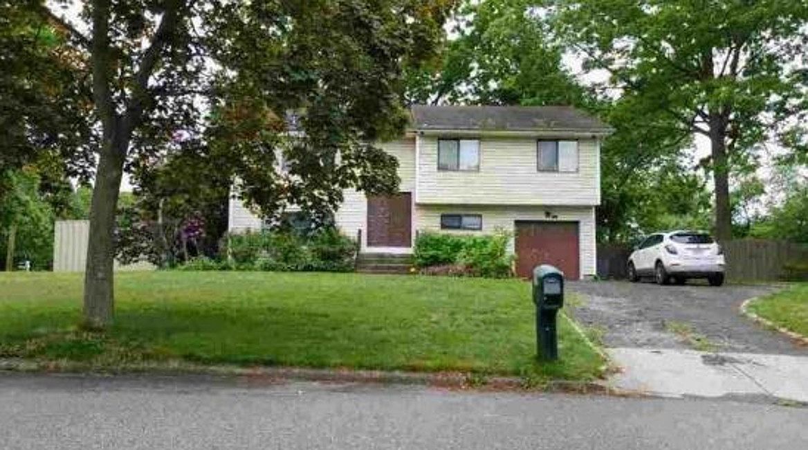 2 Orchid Dr, Port Jefferson Station, NY 11776 Zillow
