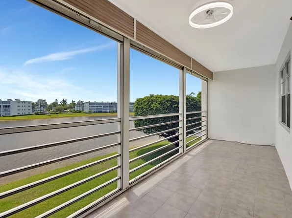 3075 Guildford E, Boca Raton, FL 33434