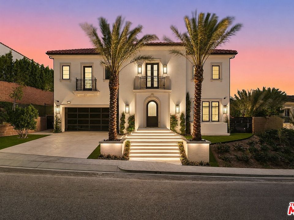 1st image of 20448 W Liverpool Way