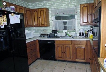 2nd image of 4104 Majestic Ln