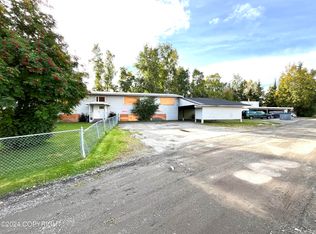 749 Fischer Ave, Anchorage, AK 99518