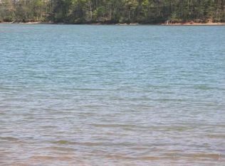 4105 Old Dobbins Bridge Rd, Fair Play, SC 29643