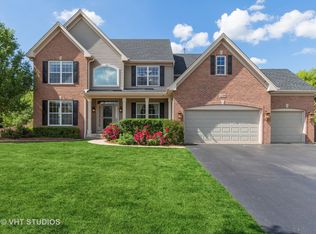 1198 Village Rd, Crystal Lake, IL 60014